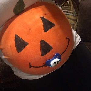 Meet your Posher, Juanjuanita